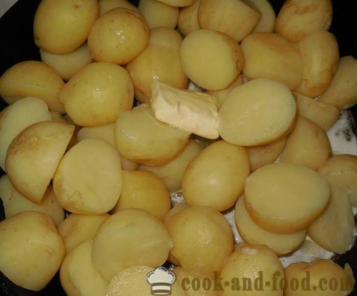 Delicious new potatoes in sour cream with dill and garlic - how to cook a delicious new potatoes, a simple recipe with a photo