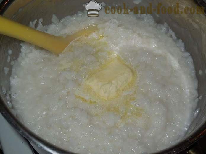 How to cook rice porridge on the water on a garnish - a recipe with a photo