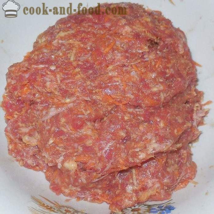 Delicious patties of minced meat: pork, beef, carrots and garlic - how to cook cutlets of meat, a step by step recipe photos