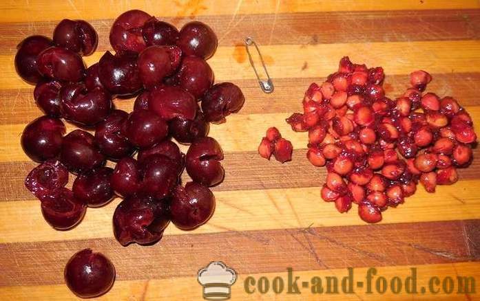 Fluffy dumplings with a cherry on serum or kefir - a recipe how to cook dumplings with cherries, step by step with photos
