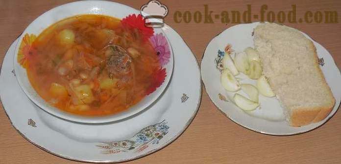 Delicious homemade soup with beans in Ukrainian - how to cook soup with beans in Ukrainian - a step by step recipe photos