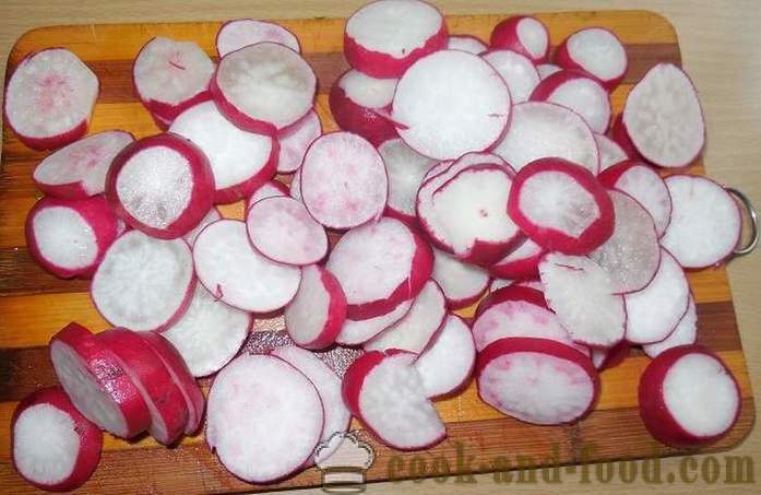 Pickled radishes with beets and green onion - tasty salad of radish - the recipe with a photo