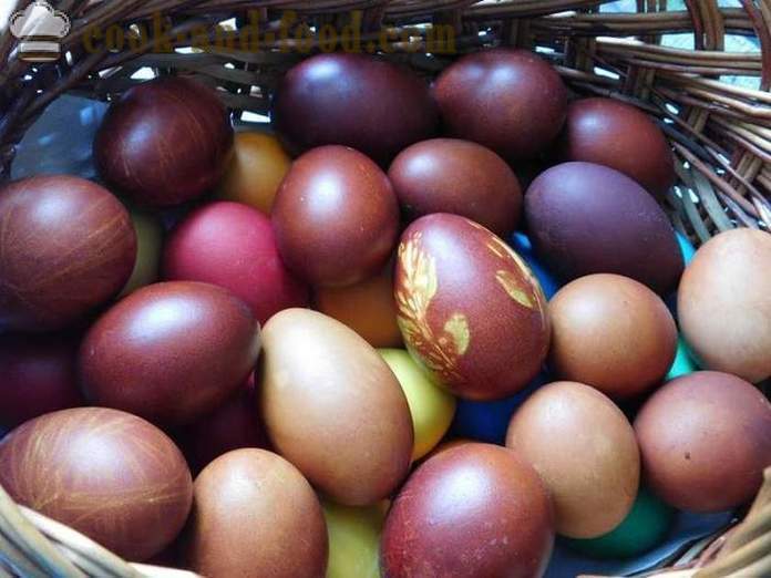 How to paint the eggs in onion skins with a pattern or uniformly - the recipe with a photo - step through the correct color of eggs onion skins