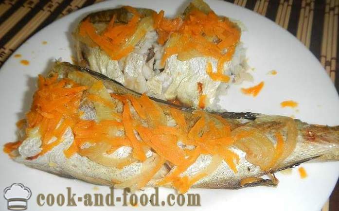 Pollack delicious baked with onions and carrots - how to cook pollack in the oven - a step by step recipe photos