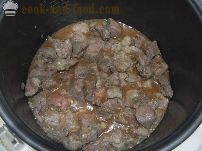 Stewed potatoes with meat in multivarka, in a saucepan on the fire - a step by step recipe for how to cook a potato stew with meat multivarka - with photos