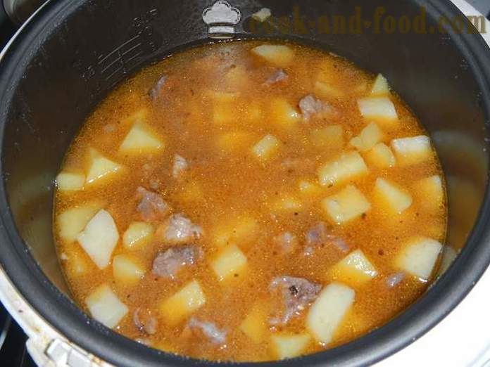 Stewed potatoes with meat in multivarka, in a saucepan on the fire - a step by step recipe for how to cook a potato stew with meat multivarka - with photos