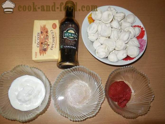 Dumplings in multivarka stewed in a sauce of sour cream and tomato - how to cook dumplings in multivarka - a simple recipe with a photo