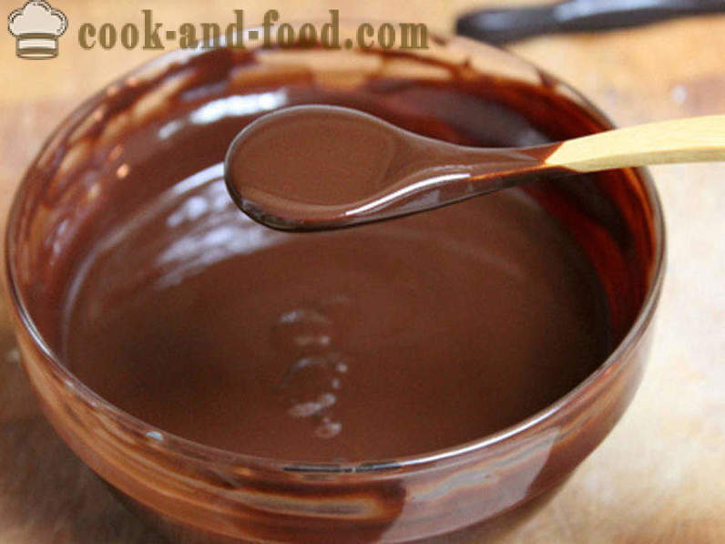 Creamy chocolate icing from cocoa, sugar and milk - how to make a chocolate coating of cocoa recipe with video
