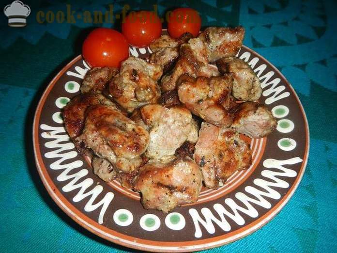 Juicy pork on the grill - how to marinate the meat for kebabs, barbecue, grilling or frying on the grill recipe with photos.