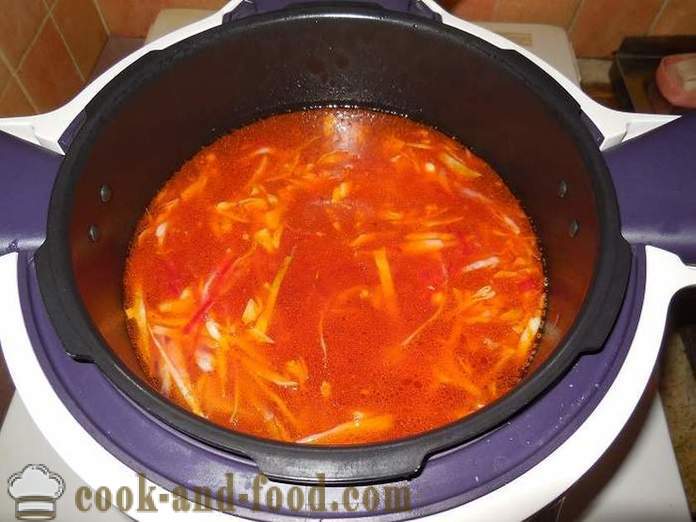 Classic Ukrainian borscht with beets, beans and meat - a step by step recipe with photos how to cook soup in multivarka.