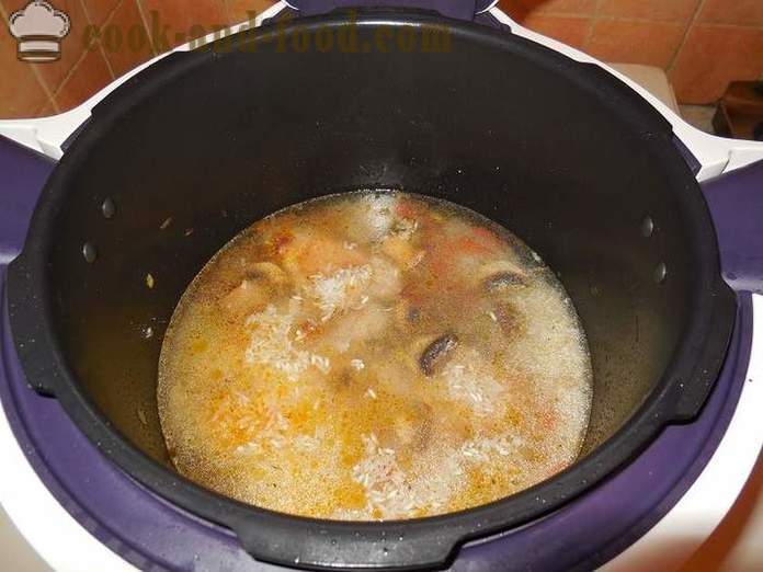 Rice with chicken and mushrooms in multivarka or how to cook risotto in multivarka, step by step recipe with photos.