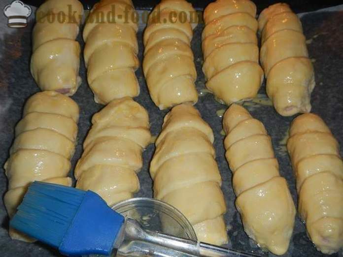 Sausages in the yeast dough in the oven - how to cook pigs in blankets at home, step by step recipe with photos.