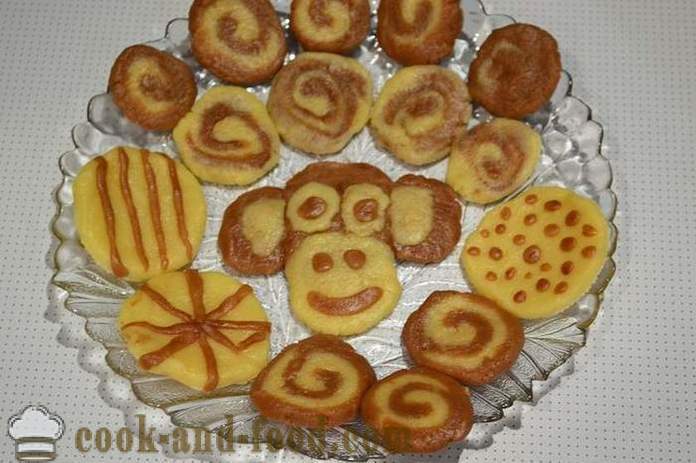 Cheerful two-color baby figure shortbread - how to cook biscuits in a microwave oven, a step by step recipe with photos.