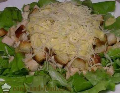 Caesar salad with croutons - a classic recipe with photos and video. How to prepare Caesar salad and salad dressing