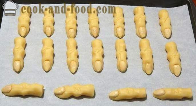 Desserts and cakes for Halloween - Witches Fingers cookies and other sweet treats with their own hands, simple baking recipes