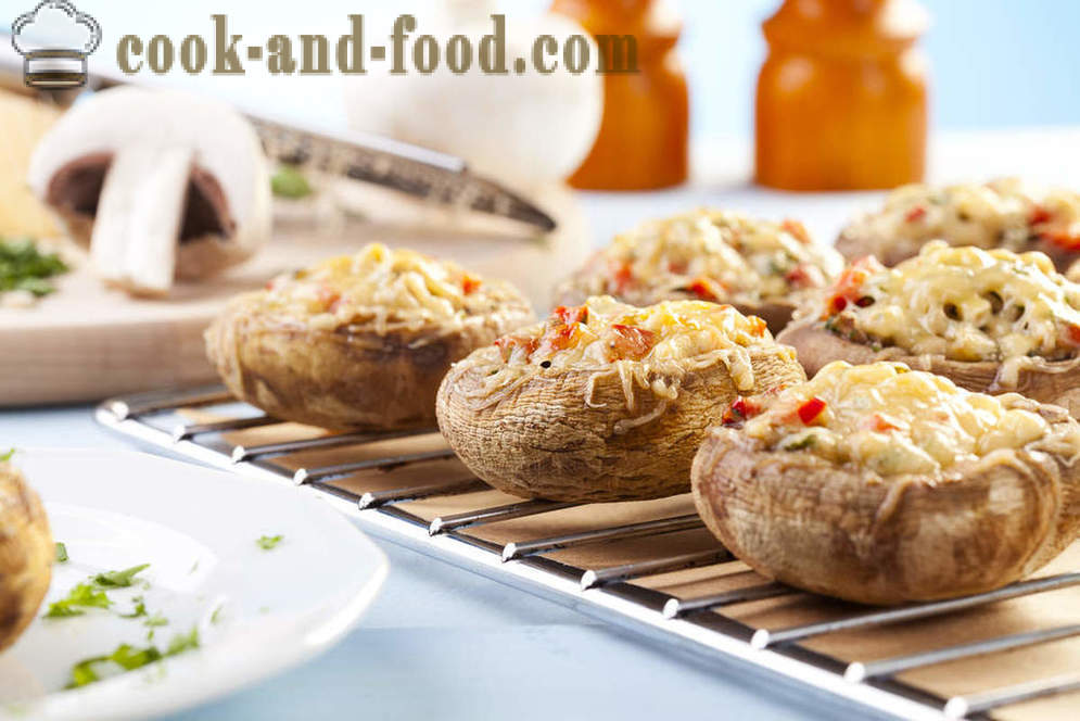 As an ideal snack prepare stuffed mushrooms - video recipes at home