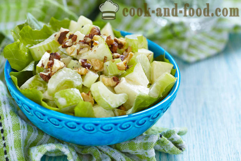 Cooking vitamin salad of celery - video recipes at home