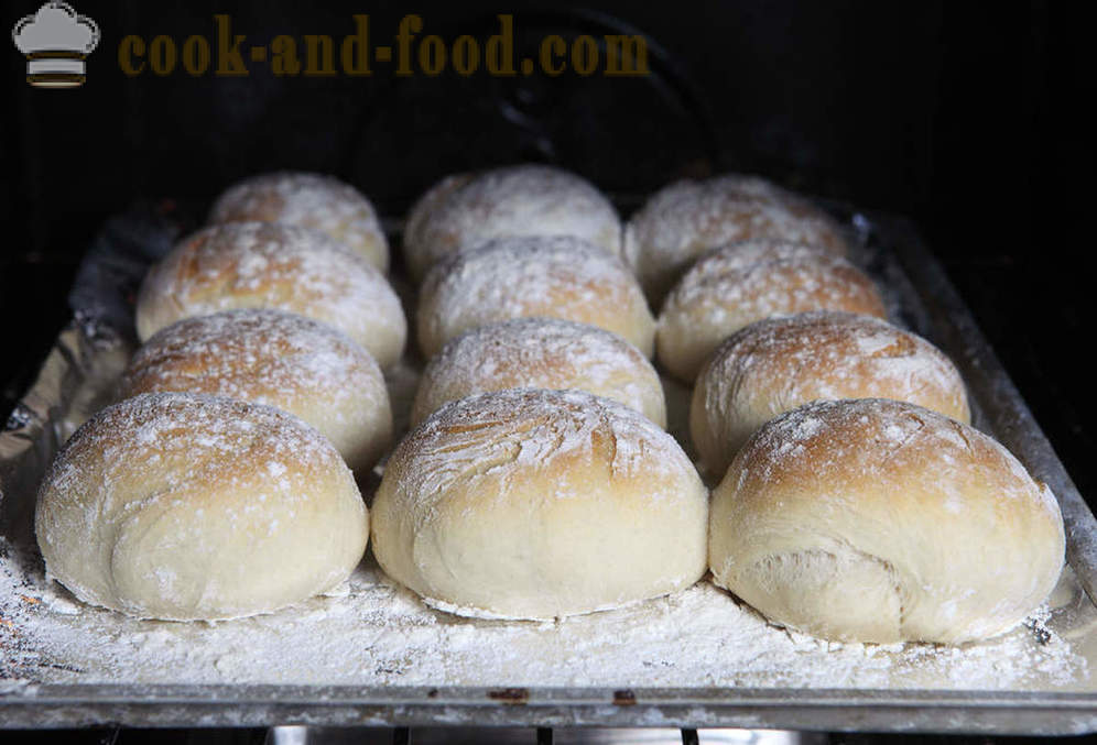 How to bake a soft bun - video recipes at home