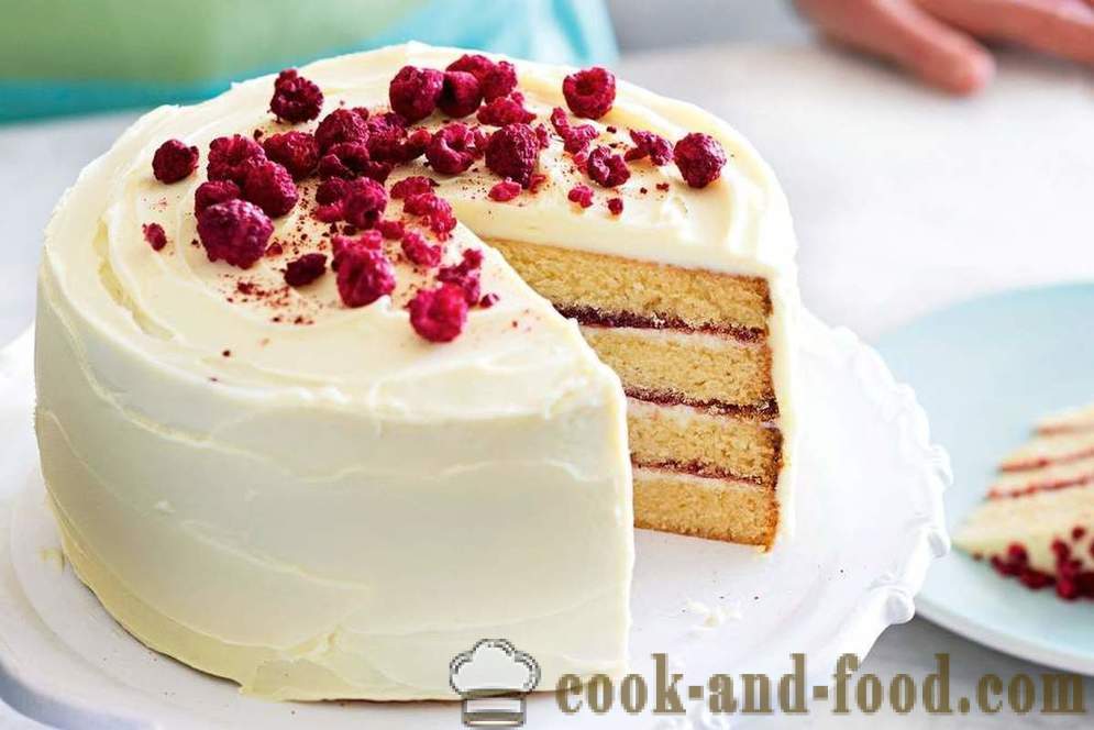 The original recipe is a delicious icing: cake decorating